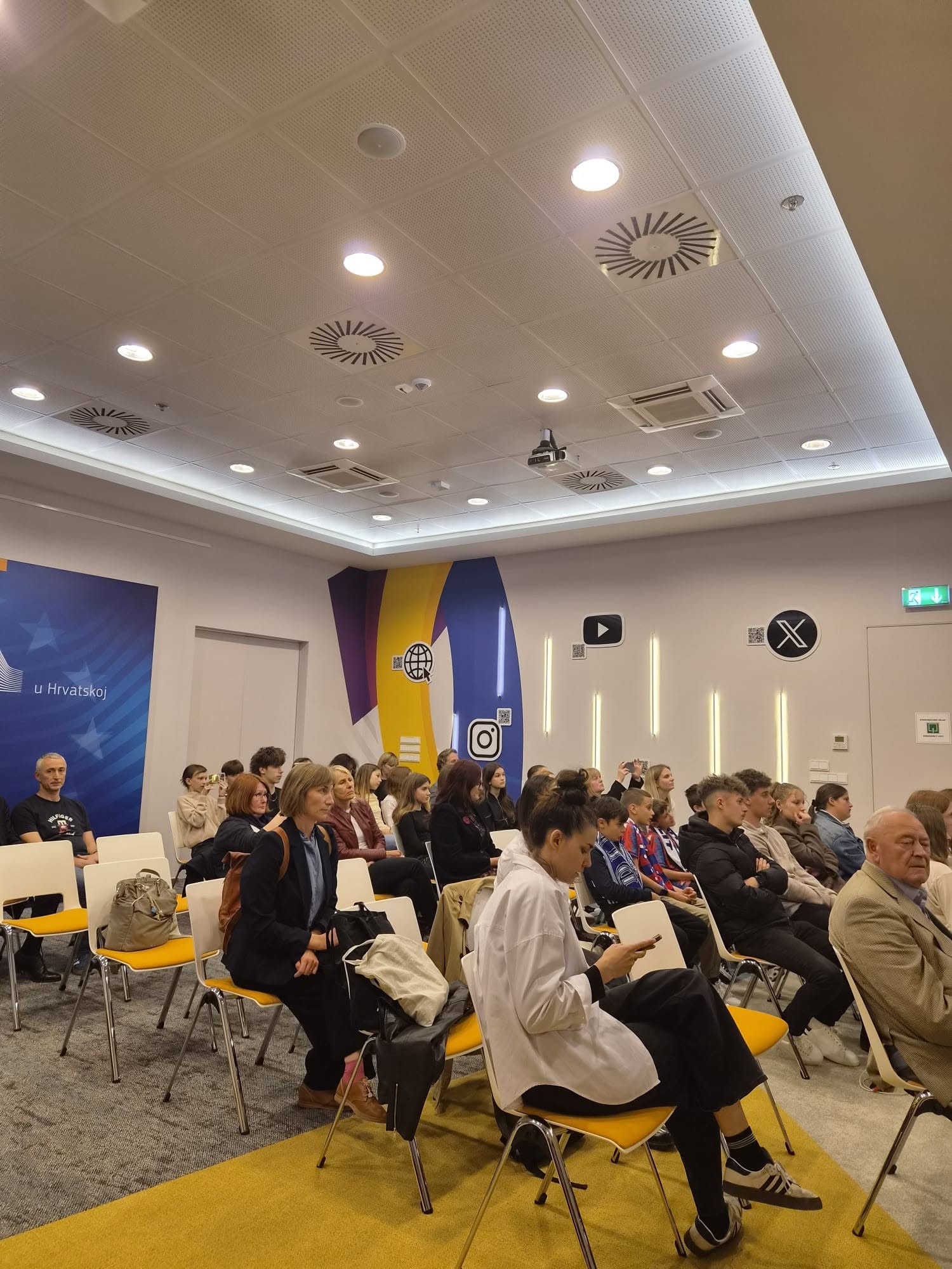 Atmosfera na ceremoniji Višejezičnog natjecanja